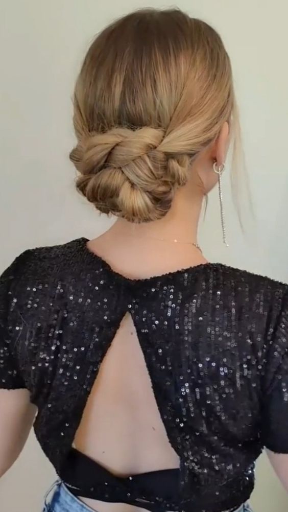 Another simple way to make a twisted bun Hairstyle
